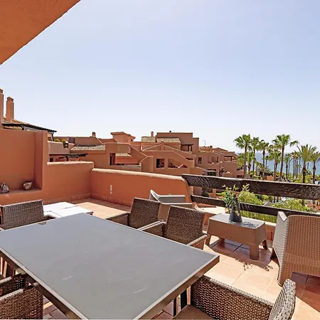 Ferienhaus Exclusive Frontline Penthouse Estepona