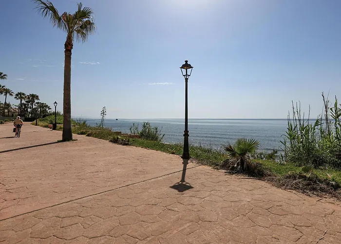 Сasa de vacaciones Exclusive Frontline Penthouse Estepona