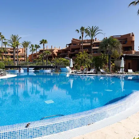 Nyaraló Exclusive Frontline Penthouse Estepona