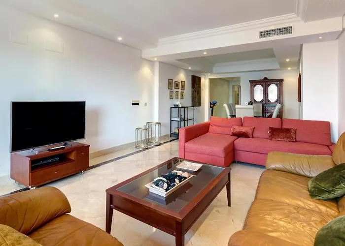 Σπίτι διακοπών Exclusive Frontline Penthouse Εστεπόνα